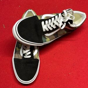 Men’s Vans